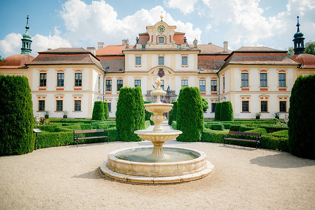 Фото Замок Шато Емниште 0